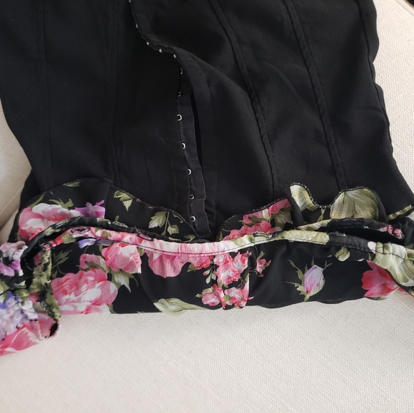 Flowy Top - Picture 2 of 3